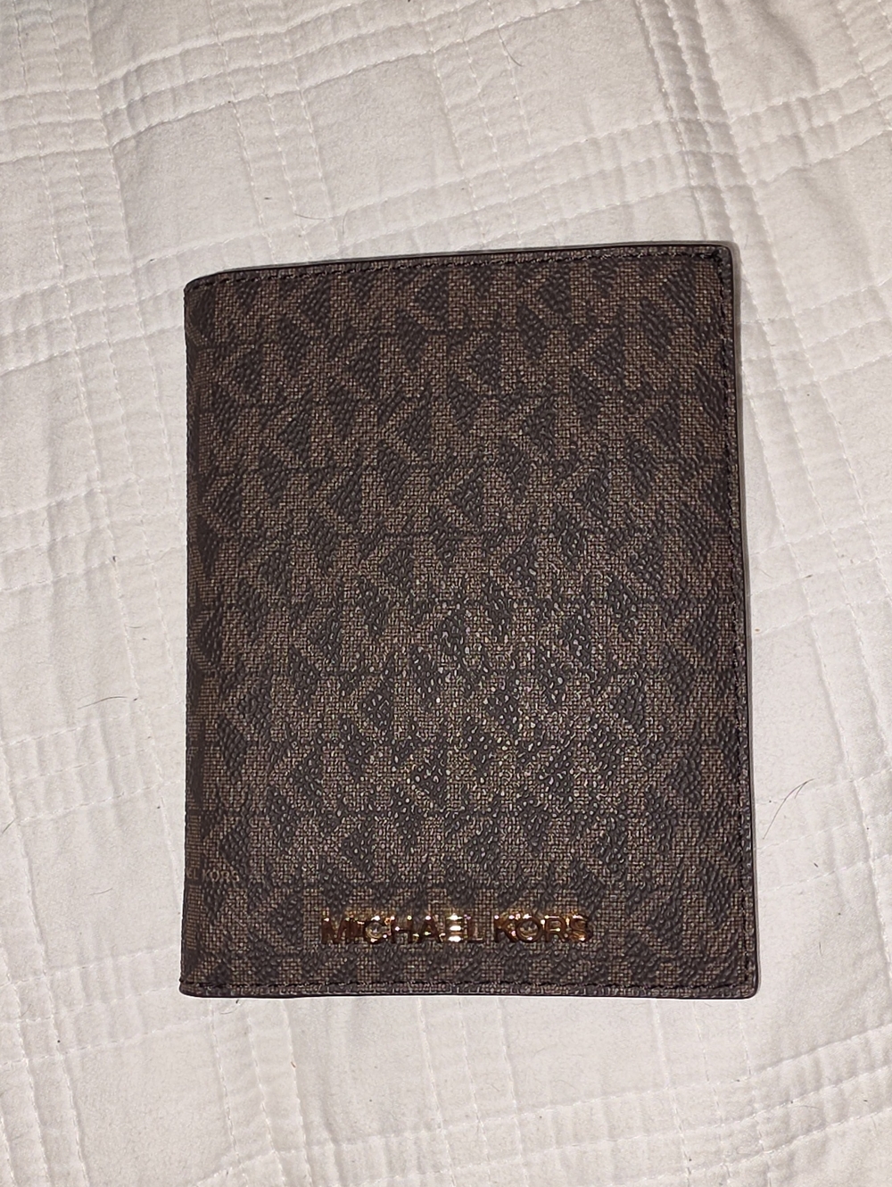 Michael Kors Logo Passport Holder/Wallet Brown NWOT